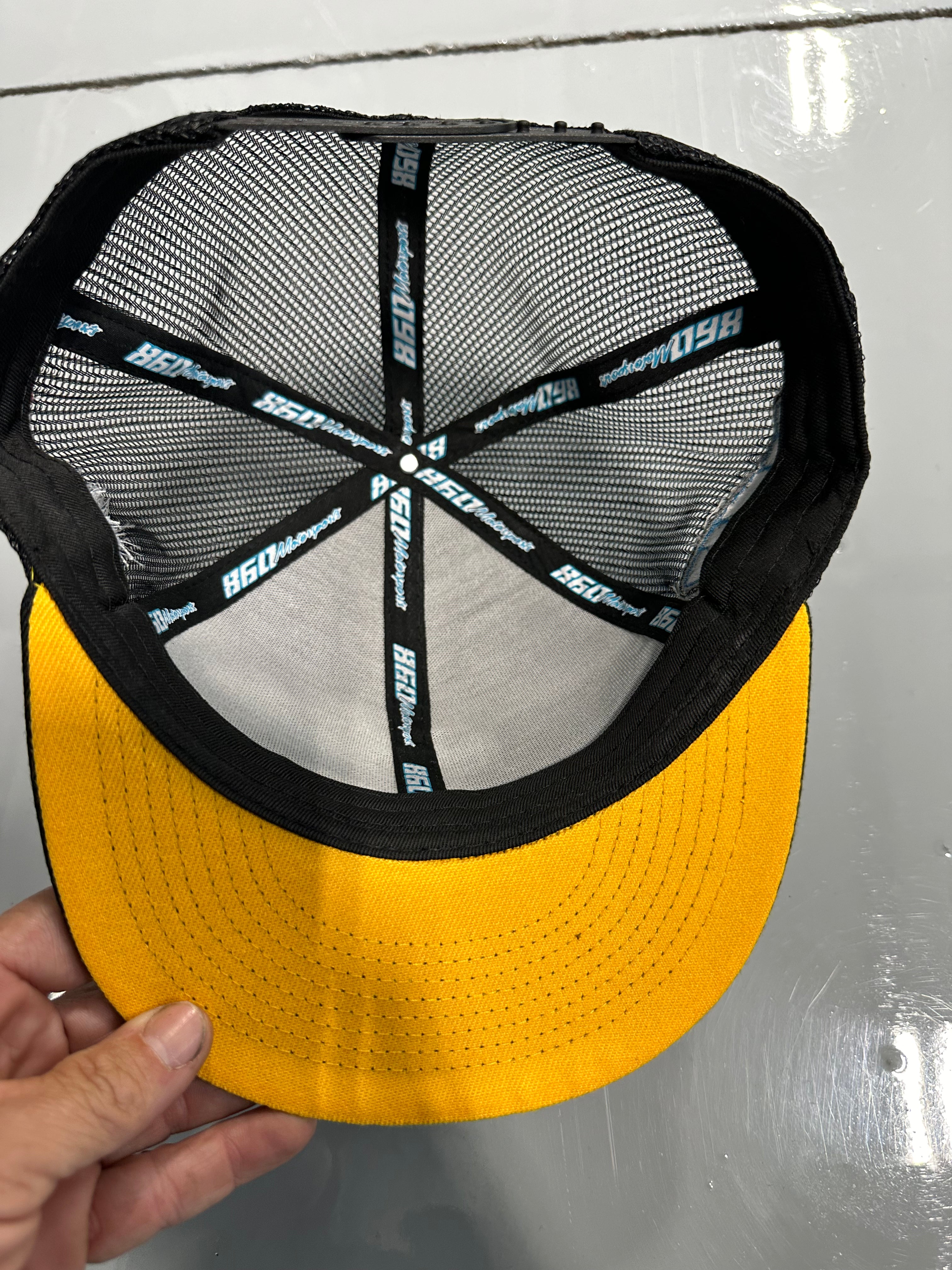 860 Flat Brim